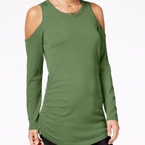 💗💕Ruched Cold Shoulder sweater 💥💥